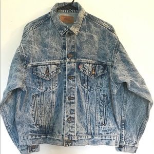 Vintage Levi’s acid wash jacket